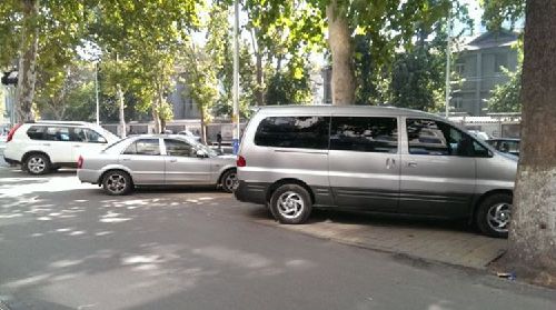 違章停車被拖壞，就該自認倒霉？告訴車主如何獲得賠償